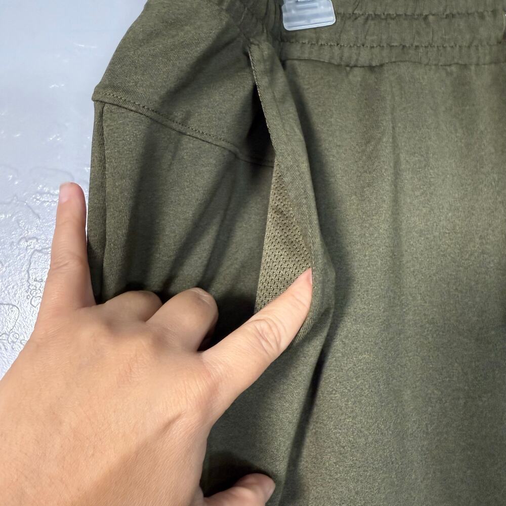 Sold - Picture 3 of 8